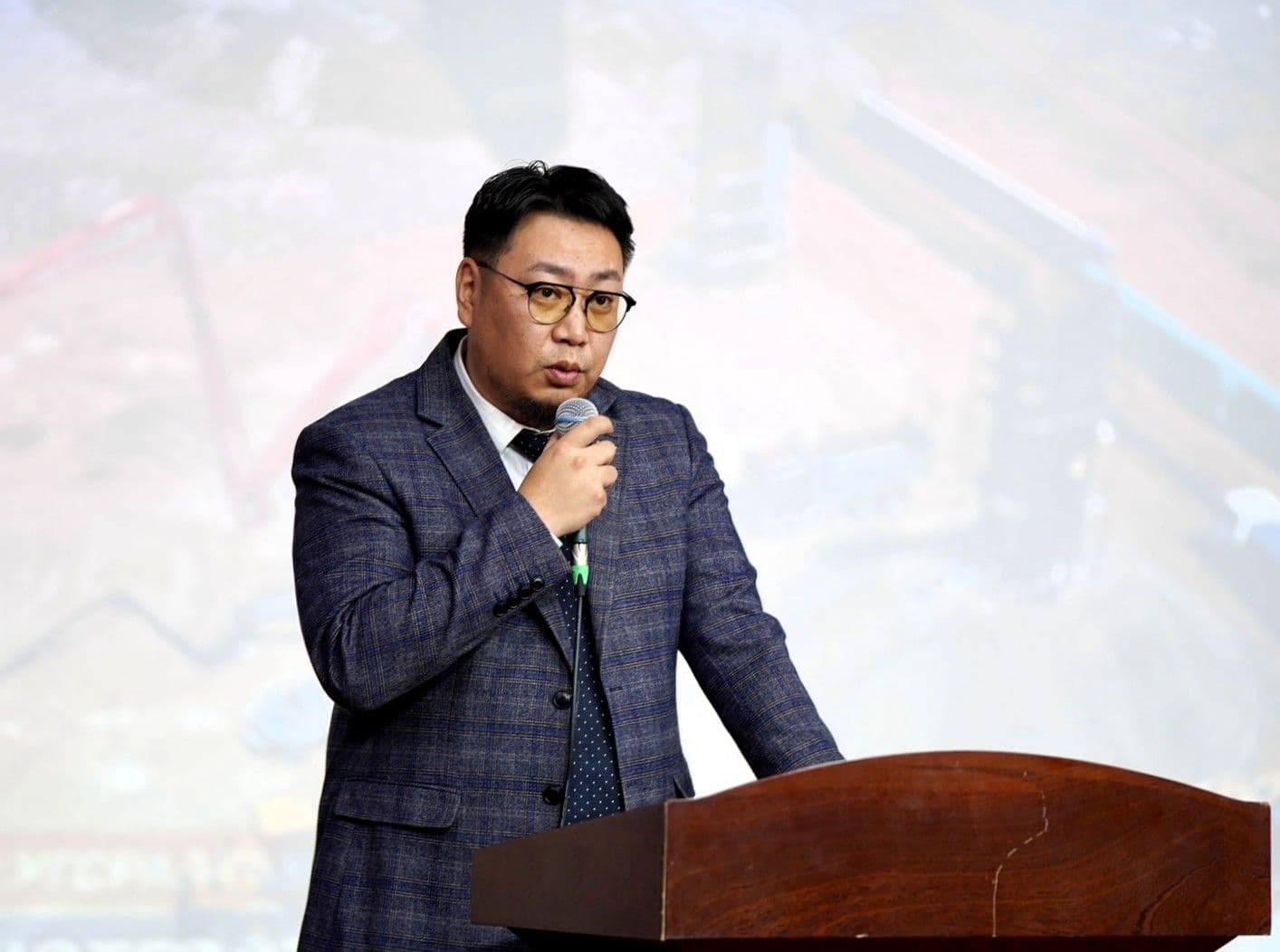 “БАГАХАНГАЙ–ХӨШИГИЙН ХӨНДИЙ” ЧИГЛЭЛИЙН САЛБАР ТӨМӨР ЗАМЫН ТӨСЛИЙН ДАРААГИЙН ШАТНЫ САНХҮҮЖИЛТИЙГ ОЛГОХООР БОЛЛОО